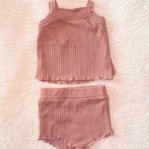 Kate Quinn 0-3m matching set